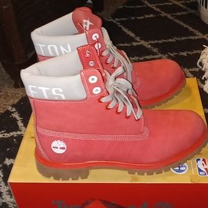 NWT Timberland X Huston Rockets boots